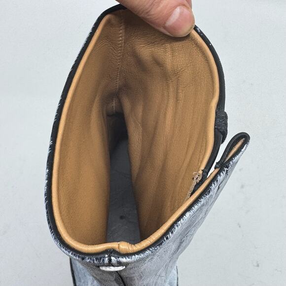 MAISON MARGIELA Painted White Tabi Boots - Picture 9 of 11